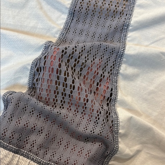 Lululemon Run White Fossil Nada Jacket Lightweight Running Women's Size 8 EUC - Picture 12 of 15